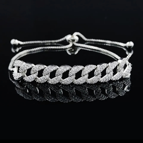 Cubic zircon bracelet and earrings - Picture 5 of 6